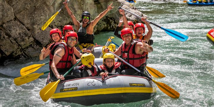 Où faire du rafting autour du lac de Sainte Croix?