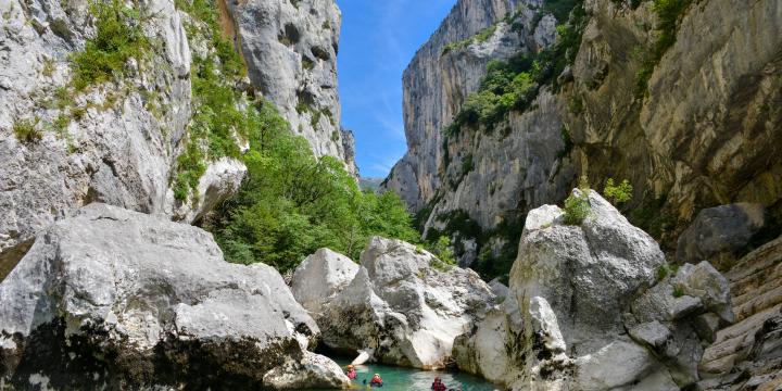 Rafting ou Rando Aqua sur le Verdon : Comment choisir ?
